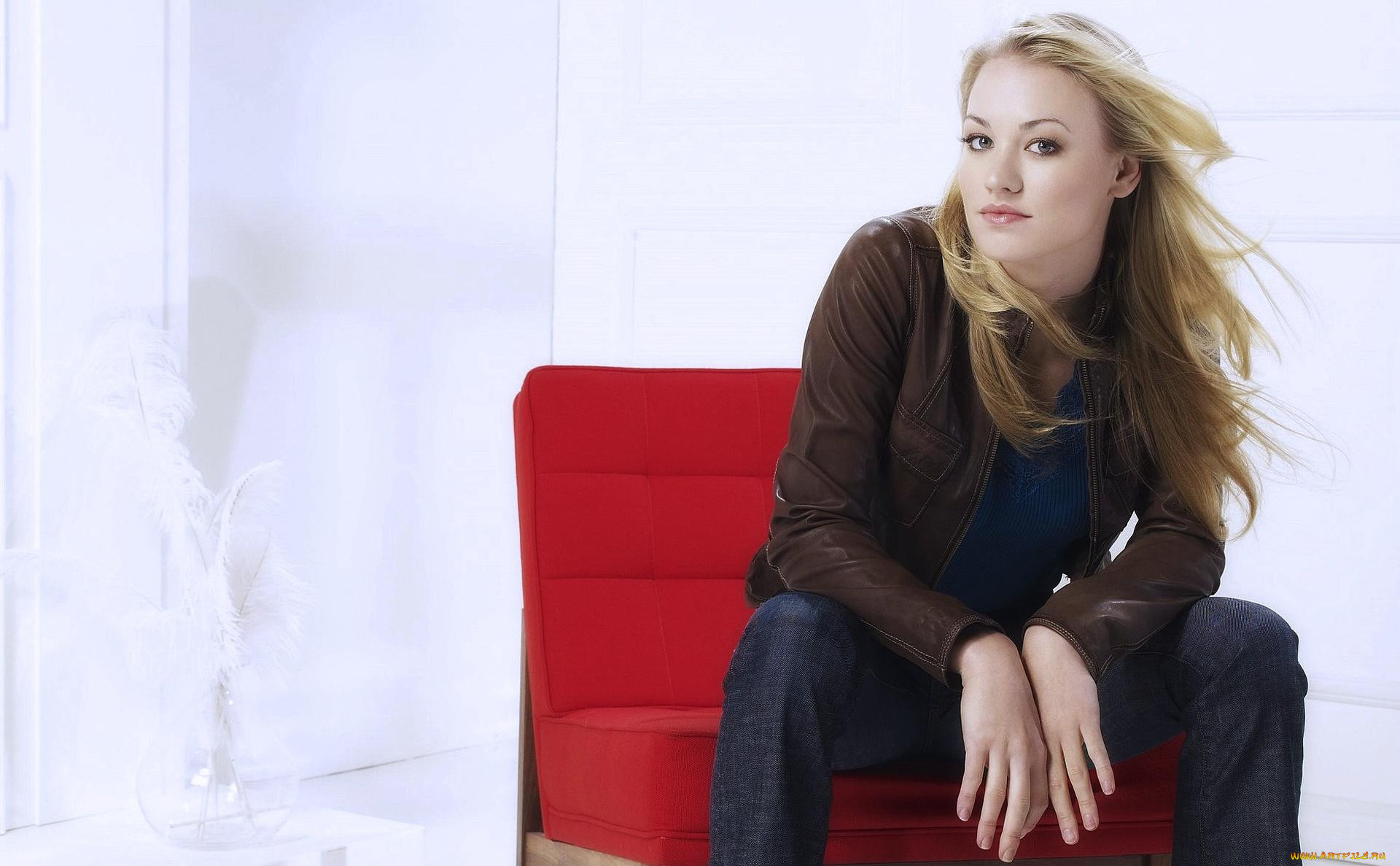 Yvonne Strahovski, , , , 